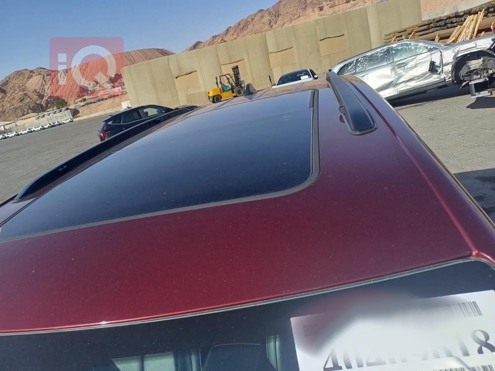 جیپ گراند شیرۆکی